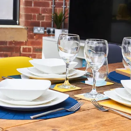 The Sophisticated Grand On The Calls Apartment Leeds (West Yorkshire)