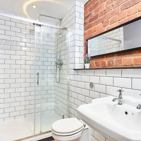 The Sophisticated Grand On The Calls Apartment Leeds (West Yorkshire)